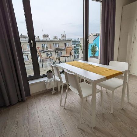 Cozy Apartment With Big Terrace In Central Prague - Karlin Exterior photo