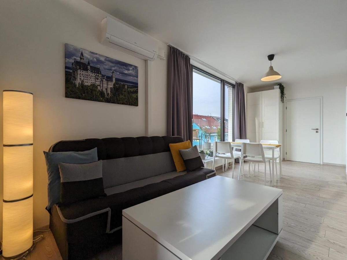 Cozy Apartment With Big Terrace In Central Prague - Karlin Exterior photo