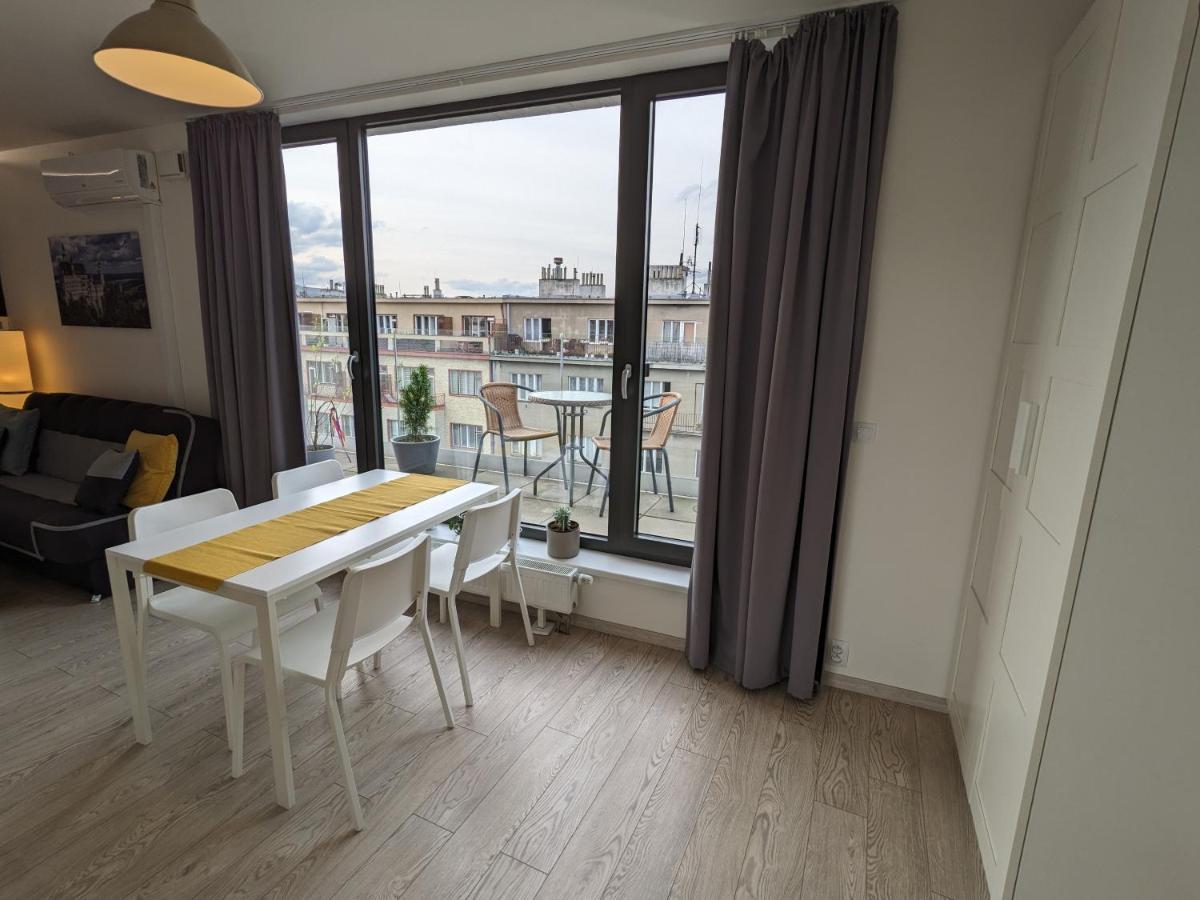 Cozy Apartment With Big Terrace In Central Prague - Karlin Exterior photo